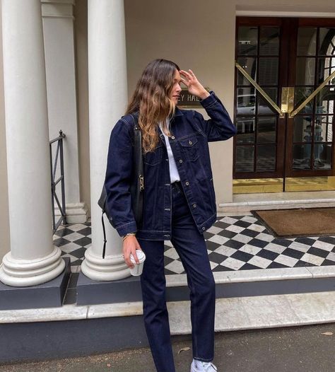 Canadian Tuxedo Street Style, Canadian Tuxedo Women, Semi Formal Mujer, Canadian Tuxedo, Quoi Porter, Set Outfits, Minimalist Women, All Jeans, Looks Street Style