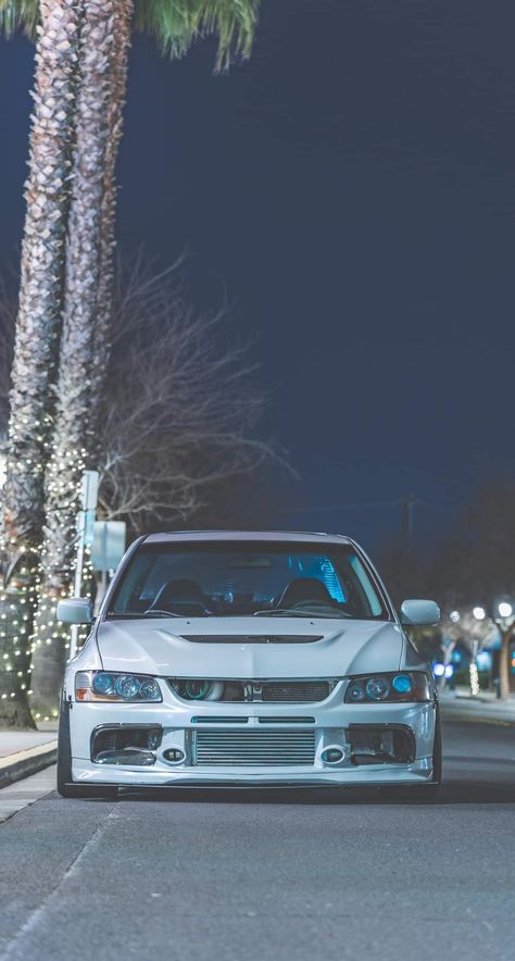 Evo 7 Wallpaper, Car Wallpaper Phone, Evo 9 Wallpaper, Evo Wallpapers, Classic Cars Trucks Chevy, Evo 9, Car Iphone Wallpaper, Nissan Gtr R34, Bmw Sport