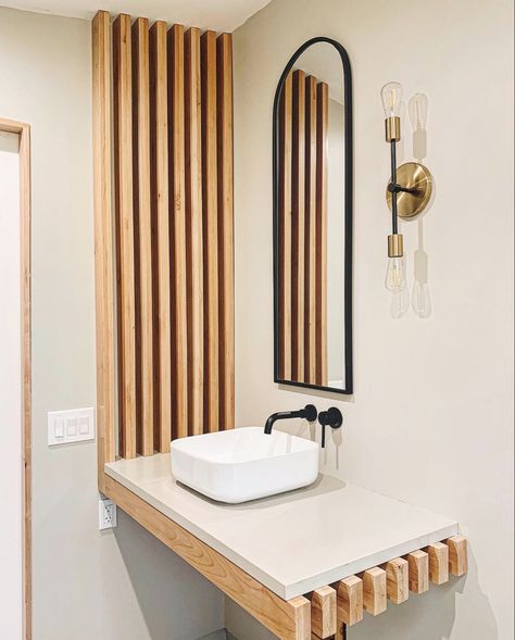 Ada Bathroom, Wood Slat Wall, Organic Modern Decor Living Room, Boho Chic Bedroom, Bathroom Remodel With Tub, High Desert, Bathroom Ideas Modern, Construction Management, Wood Bathroom