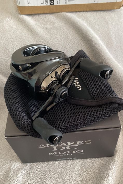 Antares DC MD.. The best reel I have ever used! Versatility is an understatement. Galaxy Phone Wallpaper, Fishing Accessories, Galaxy Phone, Phone Wallpaper, Fishing, Fish, Good Things, Quick Saves