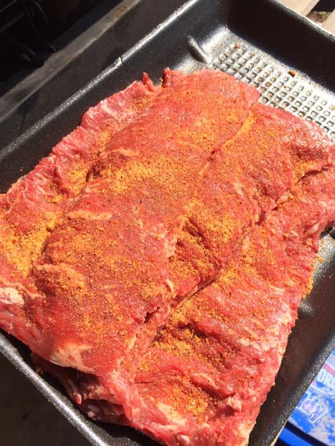 How To Tenderize Skirt Steak (4 Easy Methods) How To Make Skirt Steak Tender, Skirt Steak Recipes Stove Top, Easy Skirt Steak Recipes, Skirt Steak In Oven, Slow Cooker Skirt Steak, Cooking Skirt Steak, Skirt Steak Fajitas, Skirt Steak Marinade, Skirt Steak Recipes