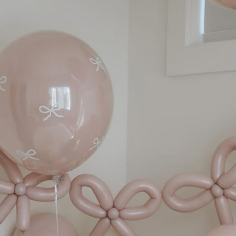 Balloons With Ribbon Bows, Bowtiful First Birthday, Ribbon Themed Party, Girls Just Wanna Be One Birthday, Bow Birthday Party Ideas, Royal Fiveness, Bday Decor, Baby Chloe, Bow Cake