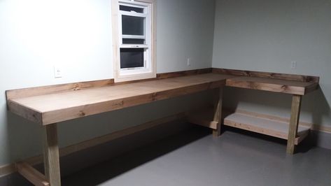 Garage L shaped workbench. 2x4 and 4x4 construction with 1/2" finish plywood L Shaped Work Bench, L Shape Work Bench, Garage Bench, Lofted Barn Cabin, Finished Plywood, Shop Work Bench, Woodworking Shop Layout, Garage Work Bench, Shop Layout