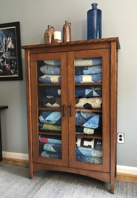 Blanket Storage Cabinet, Quilt Storage Ideas Display, Quilt Storage Cabinet, Quilt Display Cabinets, Curio Cabinet Quilt Display, Quilt Display Cabinet, Quilt Cabinet Display, Quilt Storage Ideas, Glass Cabinet For Quilts