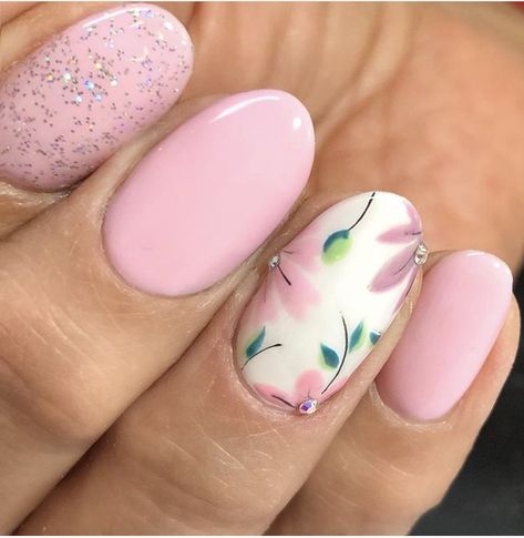 Pink Floral Nail Art, Spring Press On Nails, Pink Floral Nail Designs, Pink Nails Floral, Pink Floral Nails, Easter Nail, Easter Nail Art, 2023 Nails, Wow Nails