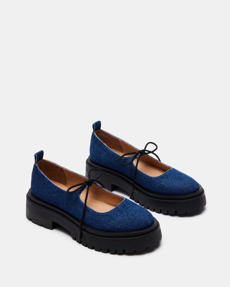 Loafers Steve Madden, Steve Madden Loafers, Steve Madden Store, Funky Shoes, Apparel Merchandising, Women's Loafers, Mary Jane Shoes, Lug Sole, Boot Sandals