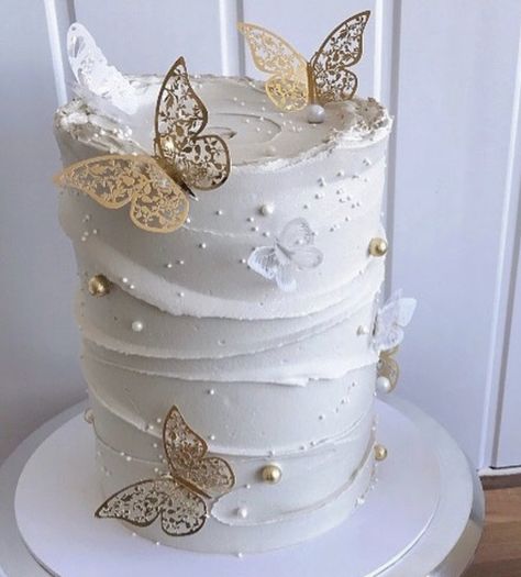 Gold And White Cake, Golden Birthday Cakes, Birthday Cake Roses, Modern Birthday Cakes, 18th Cake, White Birthday Cakes, Butterfly Birthday Cakes, Birthday Cake Decorating Ideas, Pearl Cake