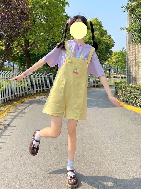 Yellow Cute Outfits, Kawaii Outfits Pink, Childish Outfits, Yellow Jeans Outfit, Kid Core Outfits, Outfit Ideaa, Modest Girly Outfits, Baby Dress Design, American Girl Clothes