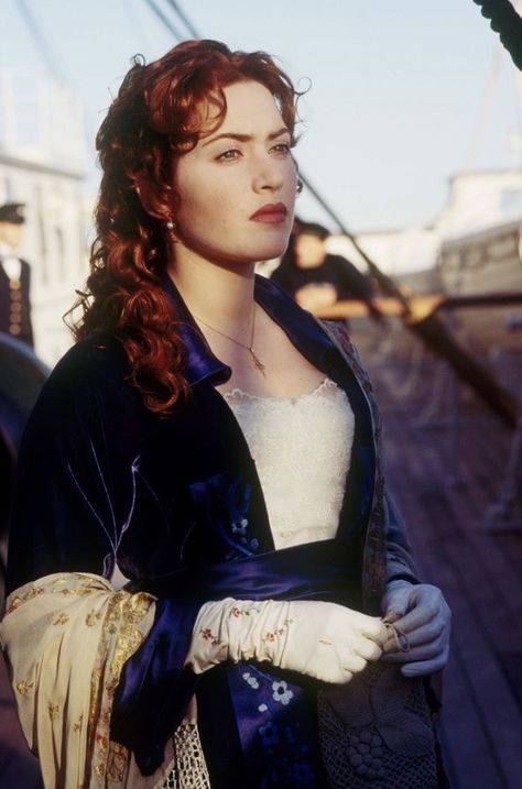 Titanic Kate Winslet, Titanic Dress, Titanic Movie, Rms Titanic, English Actresses, Kate Winslet, Peaky Blinders, Period Dramas, Film Serie