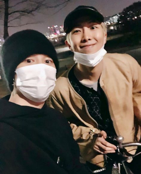 #minjoon be breathing properly now | kim #namjoon ; #rm ; #jimin ; #bts ; #bangtanboys ; #selca Rm Jimin, Park Ji Min, My Chemical, Bts Members, Daegu, Bts Bangtan Boy, Bts Boys, Foto Bts, Bts Photo