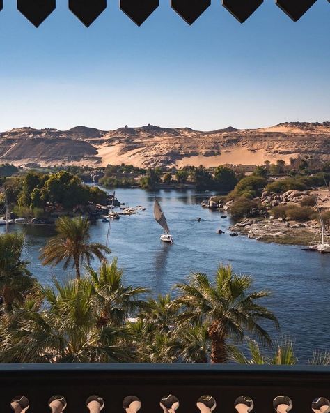 Egypt Aswan, Aswan Egypt, Alexandria Egypt, Desert Vibes, Fantasy Places, Cairo Egypt, North Africa, Travel Inspo, Pretty Places