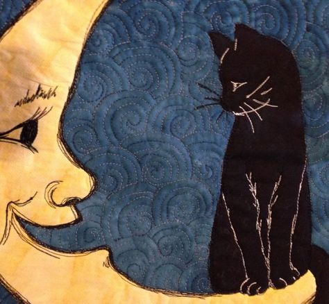 Moon Wall Hanging-quilt the wall hanging Cat Quilt Patterns, Moon Wall Hanging, Moon Quilt, Quilted Wall Hanging, Small Wall Hangings, Bird Quilt, Moon Pattern, Moon Wall, Cat Quilt