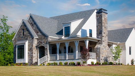 SL1561_Front-Right Elberton Way House Plan, Elberton Way, Southern Living House, Urban Cottage, Southern Living House Plans, Southern House Plans, English Cottage Style, Valley View, Country House Plans