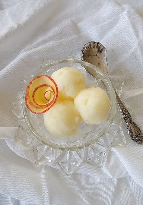 Frozen Apple Sorbet is light and refreshing and contains %100 apples! That's it! It's even better with plant based caramel sauce too! ' Frozen Apple Recipes, Apple Sorbet Recipe, Sorbet Recipes Easy, Frozen Apples, Fresh Apple Recipes, Apple Sorbet, Fruit Soft Serve, Frozen Apple, Sorbet Is