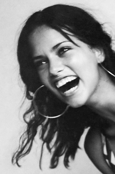 Adriana Lima 90s, Adriana Lima Young, Bp Outfits, Desired Face, Adriana Lima, A Face, It Girl, Face Claims, Victoria Secret