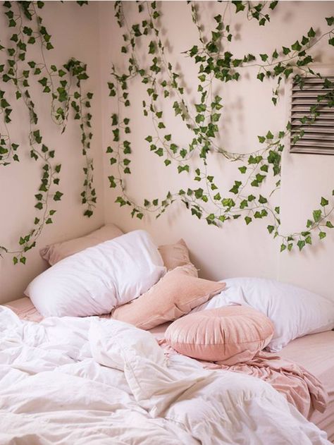 Decorative Vines, Cute Dorm Rooms, Room Transformation, Room Inspiration Bedroom, Room Ideas Bedroom, Aesthetic Bedroom, Room Aesthetic, Cool Rooms, Decor Rustic