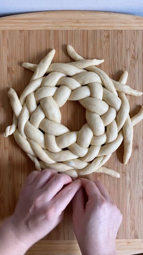 Sourdough Challah Recipe, Challah Braid, Challah Braiding, Sourdough Challah, Round Challah, Challah Recipe, High Holidays, Rosh Hashana, Challah