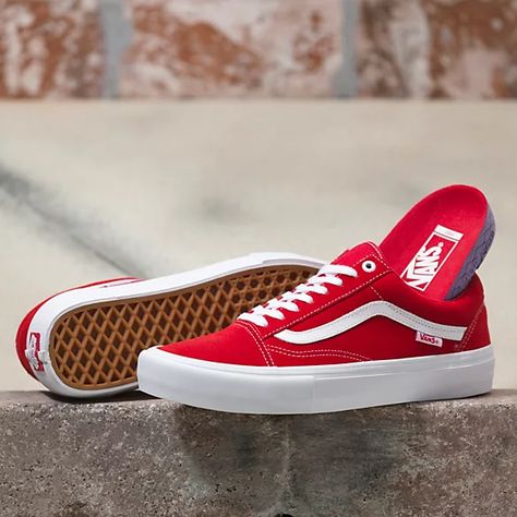 Suede Old Skool Pro | Shop Skate Shoes At Vans Vans Suede, Vans Original, Vans Store, Vans Red, Mens Items, Men Store, Sneakers Addict, Vans Classic, Vans Old Skool