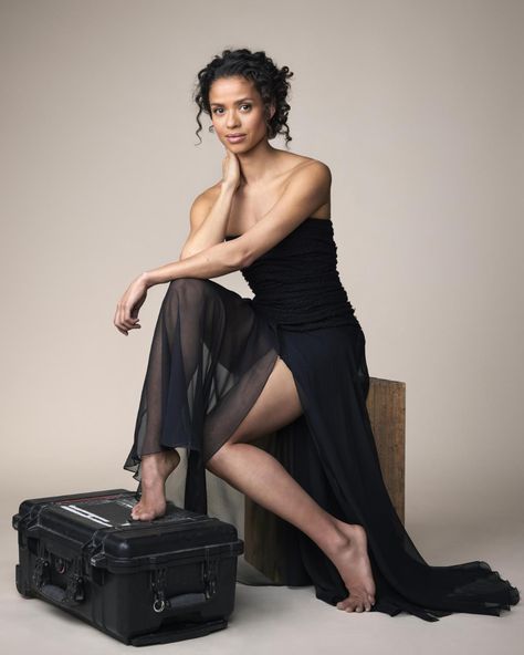 HQ Hot Pictures — Gugu Mbatha-Raw Raw Fashion, Mbatha Raw, Black Pinup, Gugu Mbatha Raw, Nylon Magazine, Black Actors, Fashion Pictures, Vanity Fair, One Shoulder Formal Dress