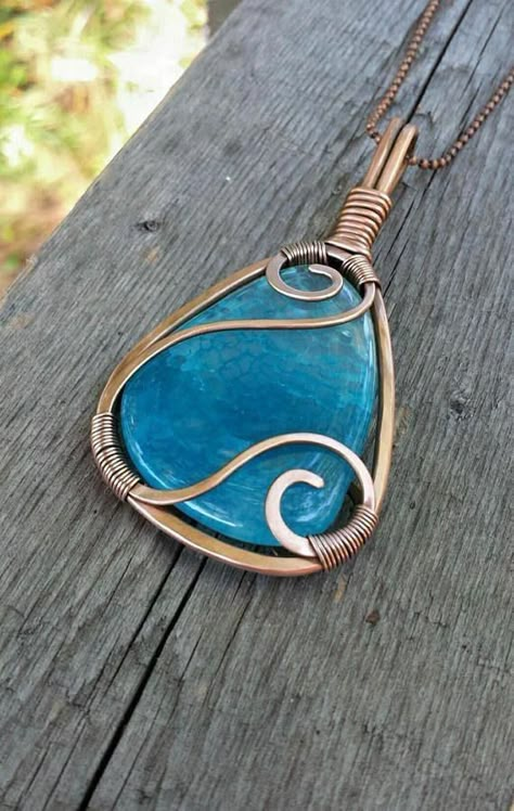 Wire Wrapped Stone Jewelry, Wire Jewelery, Wire Wrap Jewelry Designs, Bijoux Fil Aluminium, Wire Wrapped Jewelry Diy, Wire Wrapped Jewelry Tutorials, Copper Wire Jewelry, Wire Jewelry Designs, Wire Wrapping Stones