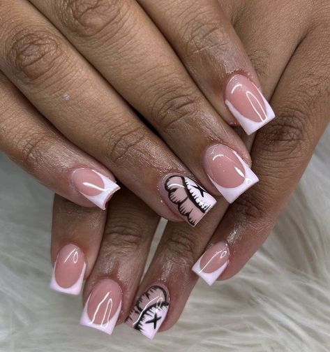 Braider Nails Set Short, Braider Nails Set, Acrylic Nails Designs Long, Birthday Nails 12, Short White French Tip, Braider Nails, Nails Short Acrylic, Acrylic Nails Short, Acrylic Nails Designs