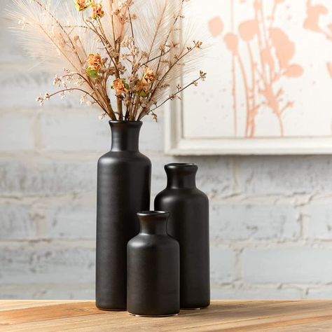 Living Room Table Decor Centerpieces, Entryway Modern, Boho Vase, Vase Noir, Centerpiece Table, Ceramic Bottle, Black Vase, Decor Pillows, Modern Vase