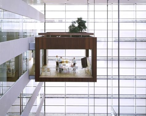 Suspended Meeting Room at NYkredit bank in Copenhagen by Schmidt Hammer Lassen Architects. Architecture Cool, Scandinavian Architecture, Glass Office, Design Exterior, Salou, Design Del Prodotto, Meeting Room, Office Building, Amazing Architecture