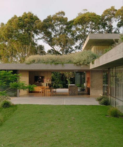 Brutalist Buildings, Casa Country, Roof Garden, Local Design, House Inspo, 인테리어 디자인, Interior Architecture Design, Future House, Newcastle