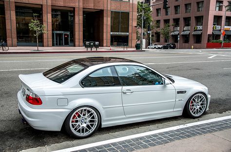 E46 Sedan, E90 Bmw, E46 Coupe, Bmw E46 M3, Carros Bmw, Bavarian Motor Works, E46 M3, Bmw Love, Motor Works