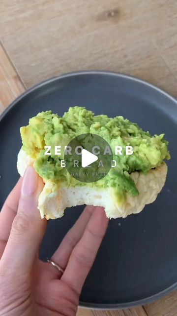 Healthy Recipes | Easy Keto | Weight Loss on Instagram: "ZERO CARB BREAD!  There’s 68g of protein in this bread!  - 0 carbs - carnivore - keto - paleo - dairy free - nut free - grain free - yeast free - sugar free - 68g of protein  Ingredients: 1 cup water 1 scoop of Equip Foods unflavored prime protein 1 cup of egg white powder  Method: First, blend water and Equip Foods unflavored beef protein until frothy (a few seconds) then add that to a large mixing bowl. Add egg white powder to the mixing bowl and whisk on high until stiff peaks form. Transfer batter into a lined bread pan and bake for 30 minutes at 350 F.   📸 @lilsipper   🎉 Losing Weight Has Never Been This Easy! 🎉  Struggling to lose weight on bland, boring diets? I’ve got you!  🥳 My FREE Keto eBook reveals the delicious secre Low Carb Low Sugar Recipes, Zero Carb Bread, Carnivore Keto, Protein Ingredients, Grain Free Bread, Sugar Recipes, Protein Bread, Bread Pan, Protein Intake