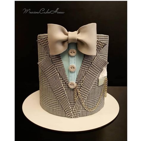 Make Cake, 24th Birthday Cake, Cake For Men, Doctor Cake, Tuxedo Cake, Dessert Snacks, Birthday Cake Decorating Ideas, Shirt Cake, Desserts Cake