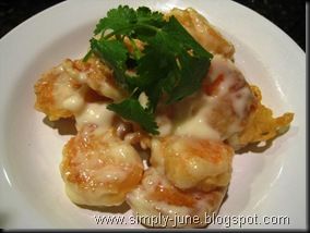 Mayonnaise Shrimp Chinese, Mayonnaise Shrimp, Chinese Buffet Recipes, Mayo Shrimp, Potato Crackers, Fine Dining At Home, Sweet Potato Crackers, Butterfly Shrimp, Sushi Board