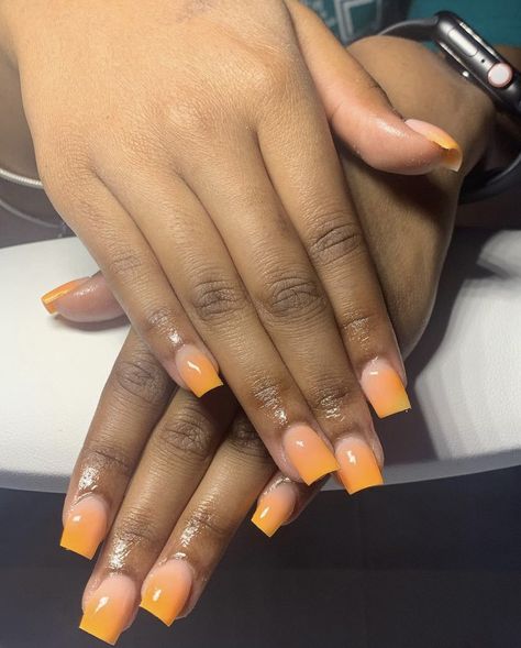 Nails For An Orange Dress, Orange Nails For Black Women, Orange French Tips Nails, Orange Short Nails Ideas, Ombre Nails Black Women, Short Square Orange French Tips, Orange Frenchies Nails, Orange Short Nails, Acrylic Nails Black Women