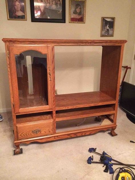 We bought an oak entertainment center in 2002 and as TV's changed over the yrs this cabinet became outdated. It was to heavy to move and couldn't sell it when we tried so we decided to repurpose this piece.Before!I'm now in love it again and not confined to a small TV anymore. What To Do With Old Entertainment Center, Cottagecore Entertainment Center, Diy Old Tv Cabinet Ideas, Refurbished Entertainment Center Ideas, Paint Entertainment Center Diy, Old Entertainment Center Ideas, Repurposed Entertainment Center Ideas, Old Entertainment Center Repurpose, Entertainment Centers Ideas