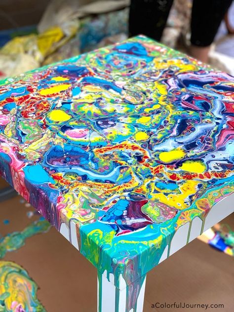 Paint Pouring Furniture, Paint Pour On Furniture, Paint Pour Table Top, White Ikea Table, Table Painting Ideas Colorful, Table Art Painting, Paint Kids Table, Wooden Table Diy, Art With Paint