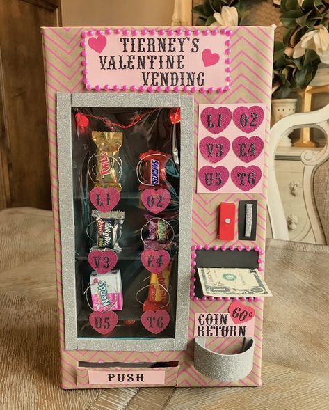 Fun Valentines Crafts For Kids, Valentines Crafts For Kids, Diy Valentines Box, Kids Valentine Boxes, Valentine Card Box, Friend Valentine Gifts, Valentine Boxes, Valentines Box, Easy Valentine Crafts