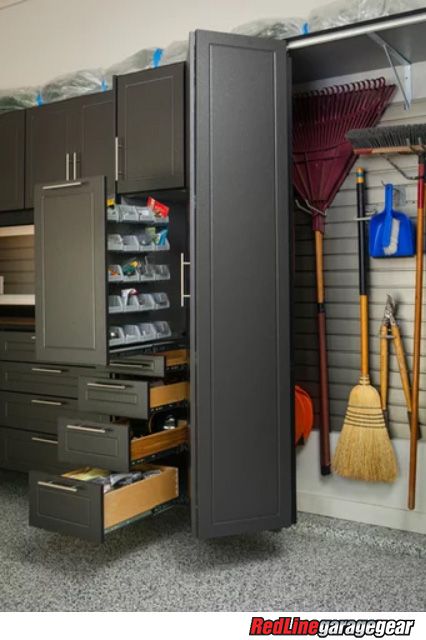 Garage Cupboards, Custom Garage Cabinets, Garage Storage Plans, Easy Garage Storage, Ideas For Garage, Carport Modern, Organized Garage, Garage Storage Inspiration, Garage Design Interior