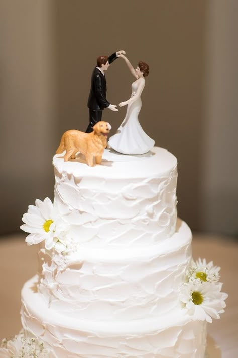 Wedding Cakes Dog, Mint Cocktails, Big Wedding Cakes, Future Wedding Plans, Wedding Topper, Christ Church, Dog Wedding, Church Wedding, Wedding Cake Designs