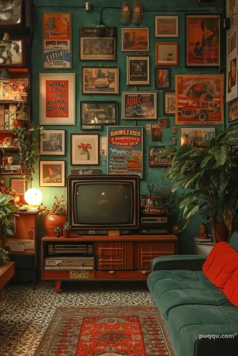 1970s Aesthetic Home, 70s Room, 70s Living Room, 70s Interior Design, Casa Retro, 80s Interior, 70s House, 70s Interior, Retro Bedrooms