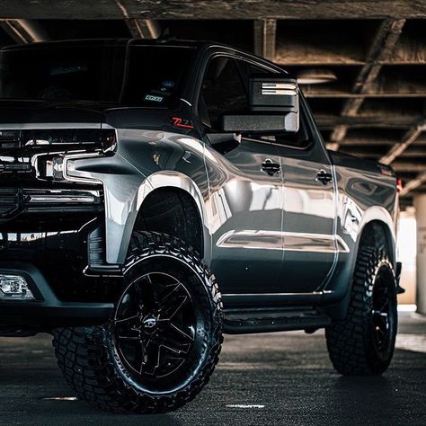 Chevy Trail Boss, Chevrolet Trucks Silverado, Chevy Z71, Silverado Trail Boss, Truck Lift, 2019 Silverado, Chevy Trucks Silverado, Chevy 1500, White Widow