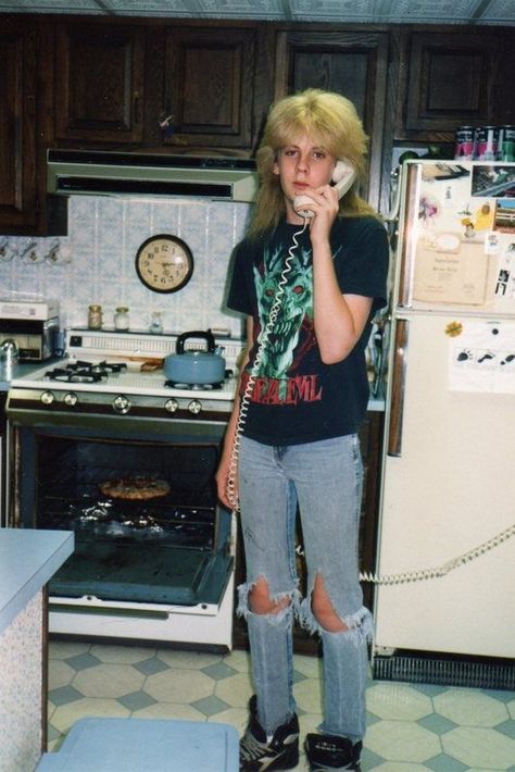 80's kids! On The Phone, A Kitchen, The World