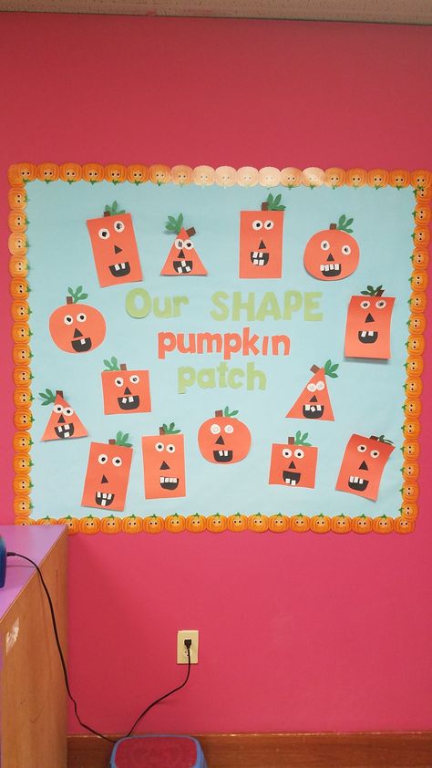 October craft and bulletin board idea 🎃 October Art Bulletin Boards, Bulletin Board Ideas For October Month, Preschool Fall Boards Bulletin, October Bulletin Board Ideas 1st Grade, Fall Classroom Door Ideas October, Prek Bulletin Board Ideas Fall, October Window Display Classroom, First Day Of October Craft, Fall Billboard Ideas For Preschool