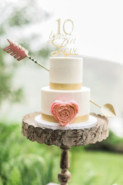 Topper 10 Year Anniversary Vow Renewal, 10 Year Anniversary Ideas, 10 Year Wedding Renewal, 10th Anniversary Idea, 10th Wedding Anniversary Party, Vow Renewal Cake, Renew Wedding Vows, Renewing Wedding Vows, 10 Year Anniversary Party