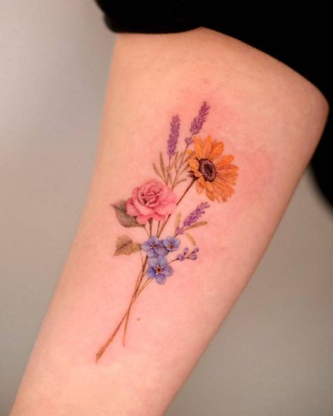 Simple Flower Bouquet Tattoo, Simple Flower Bouquet, Dahlia Tattoo, Small Back Tattoos, Flower Bouquet Tattoo, Mystical Tattoos, Rose Tattoos For Women, Bouquet Tattoo, Wildflower Tattoo