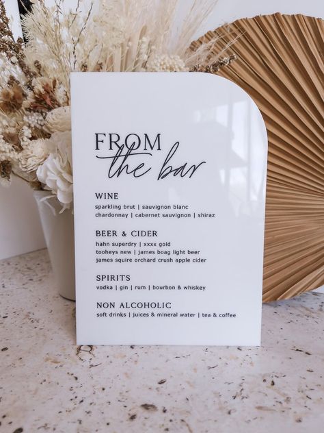 Bar Signage For Wedding, Wedding Bar Signs, Wedding Bar Signage, Menu Acrylic, Cheers Bar, Wedding Miscellaneous, Table Sign Wedding, Bar Sign Wedding, Wedding Table Sign