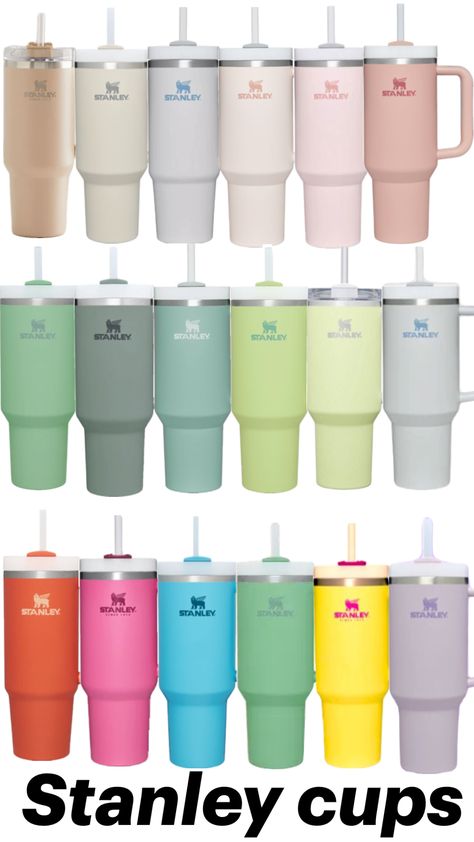 Stanley Products, Trendy Water Bottles, Preppy Gifts, Preppy Inspiration, Stanley Cups, Cute Birthday Ideas, Cute Coffee Cups, Coffee Smoothie, Cute Water Bottles