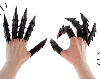 Gothic gauntlet | Etsy Comiccon Cosplay, Apocalypse Survival Gear, Leather Gauntlet, Black Claws, Body Horror, Gauntlet Gloves, Leather Bracers, Armor Ring, Green Characters