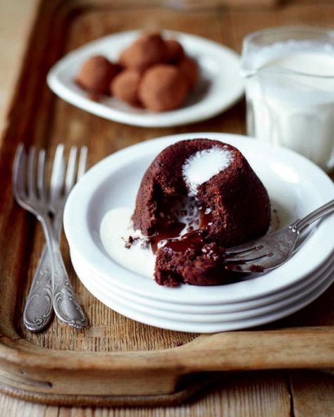 James Martin Recipes, Fondant Recipe, Molten Lava Cakes, Molten Chocolate, Chocolate Lava, Chocolate Lava Cake, Chocolate Truffle, Chocolate Nuts, James Martin