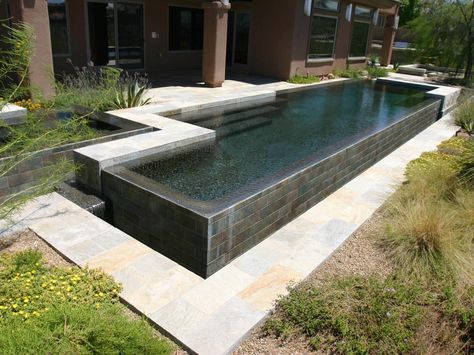 Modern Pool And Spa, Overflow Pool, Backyard Pool Design, Geometric Pool, Swimming Pool Photos, Pool Halls, Pool Landscape Design, Outdoor Designs, Backyard Water Feature