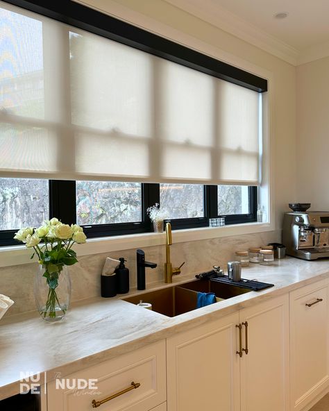 Custom roller blinds installed in a modern kitchen, offering sleek design and optimal light control. Enhance your space with premium window furnishings from The Nude Window. Roller Blinds Kitchen, Blinds Kitchen, Kitchen Window Blinds, Sophisticated Kitchen, Zebra Blinds, Bronze Kitchen, Kitchen Blinds, Fabric Blinds, Best Windows